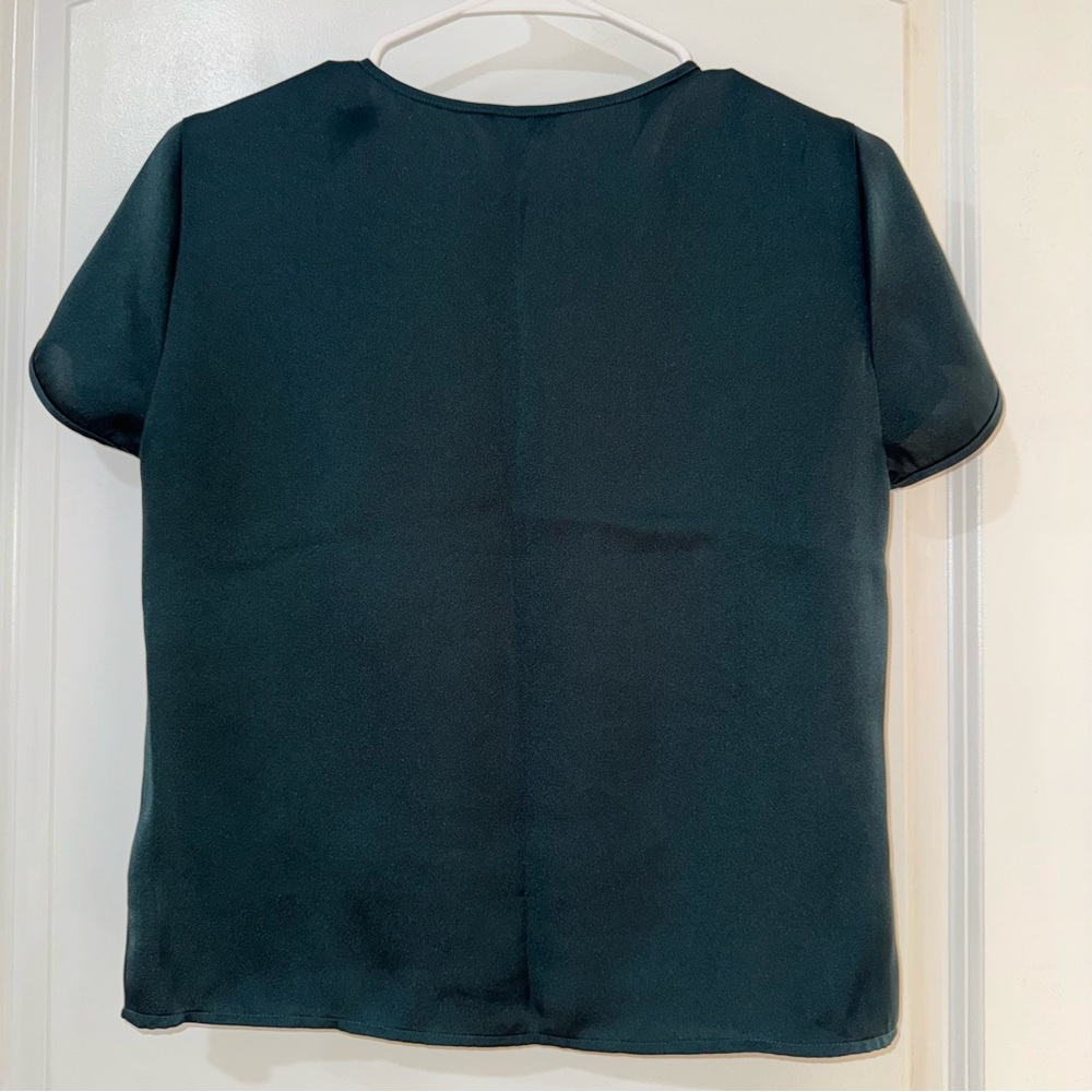 Express Top - Picture 2 of 2